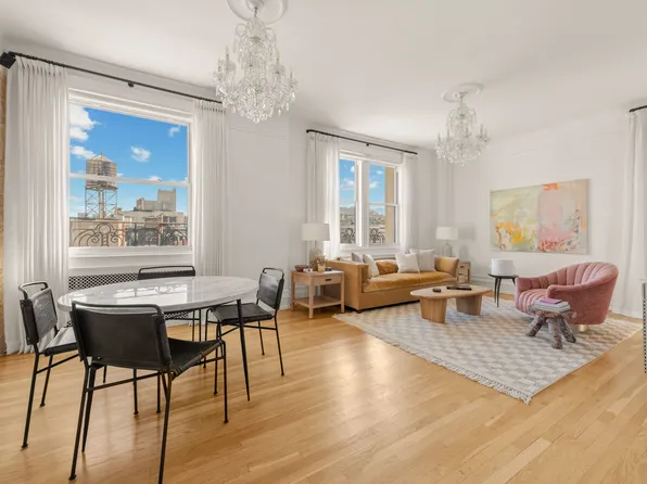 26 East 63rd Street image 1 of 15