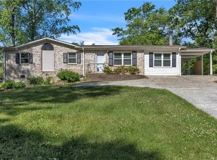 4266 Parkridge Dr, Powder Springs, GA 30127