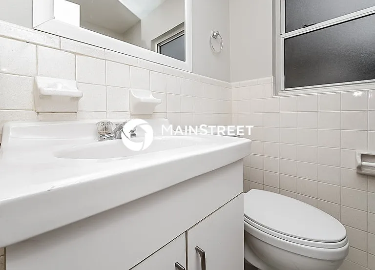 1119 59th St S — Photo 13
