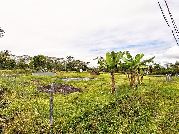 2nd image of 15-1972 17th St Lot 196