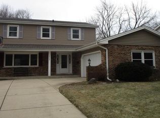 1524 Killdeer Dr, Naperville, IL 60565