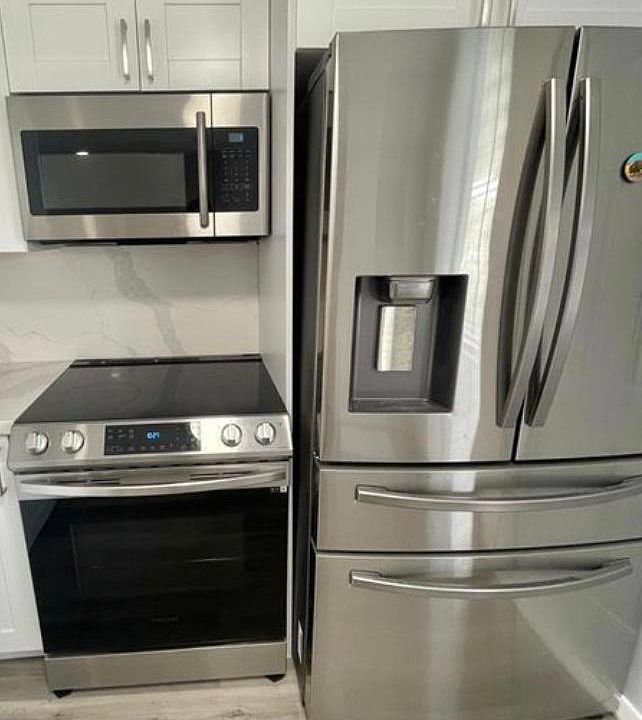 1st image of 426 NE 210th Circle Ter #202-1