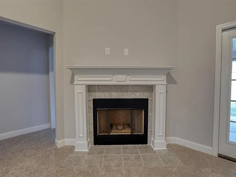 226 Abercorn Dr — Photo 9