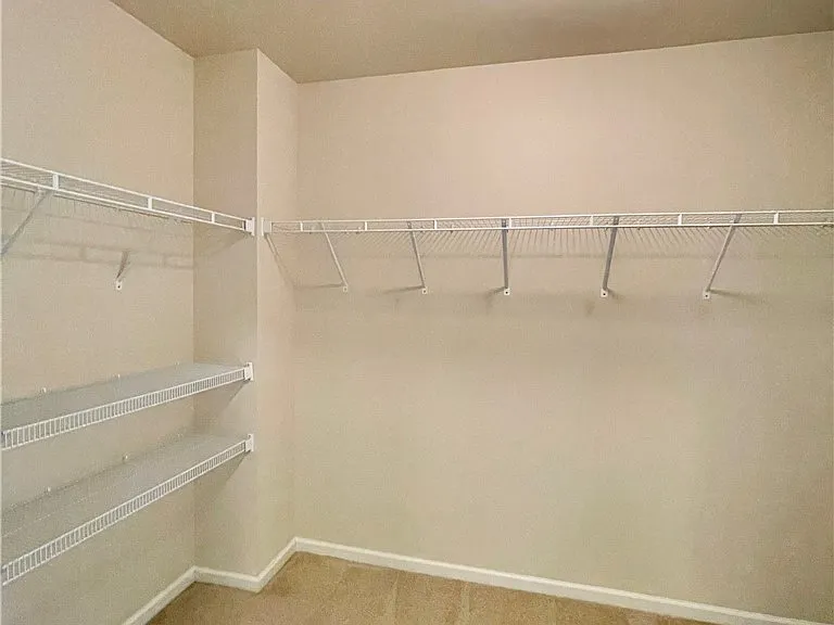 642 Regimental Dr — Photo 27