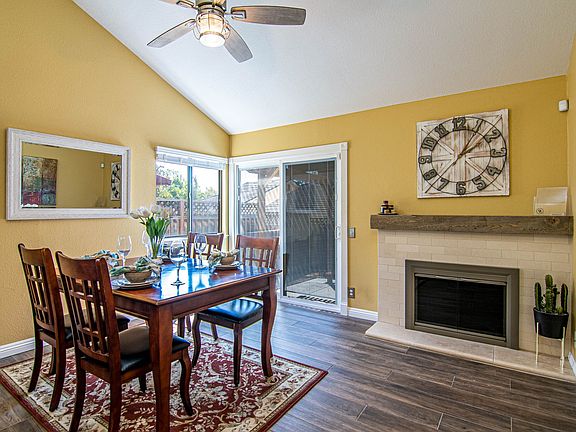 4th image of 493 Bayview Park Dr