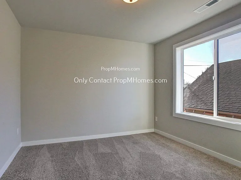 927 N Stafford St — Photo 12