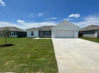 3712 Skylane Ave, Corsicana, TX 75110