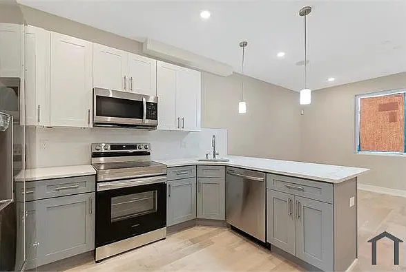 2029 N Randolph St #1 — Photo 5