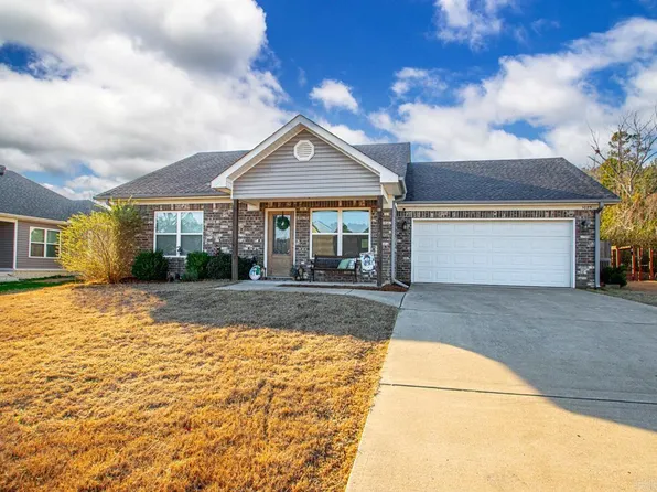 1025 Heritage Way, Benton, AR 72019