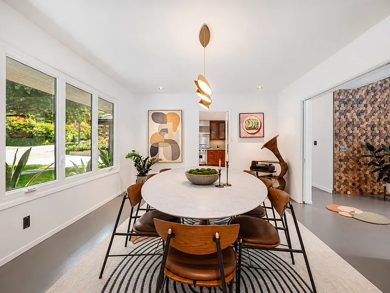 9410 Eden Dr — Photo 21