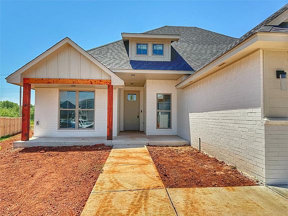 2nd image of 9204 NW 144th Pl