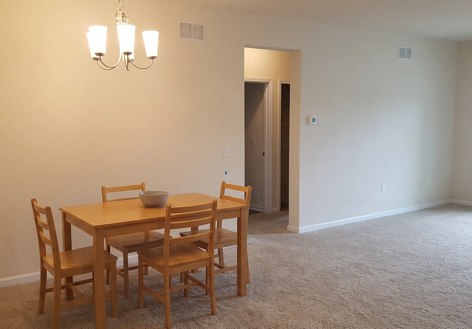 3/2 Condo in Desirable Town Center Area/ Southside Blvd Jax! — Photo 3