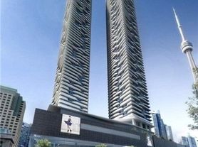100 Harbour St
