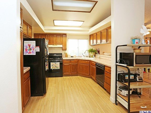 4th image of 43936 Broadwater Ave
