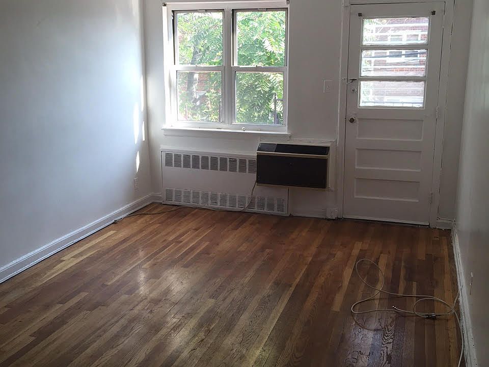 1st image of 1243 E 98th St #1