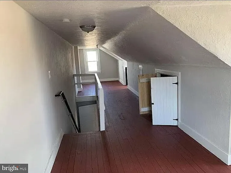 19 State Rd — Photo 14