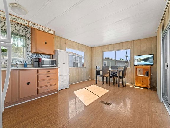 4th image of 2150 Monterey Rd #144