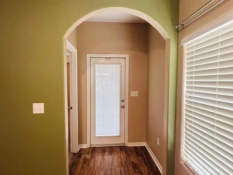 6017 Tapestry Dr — Photo 17