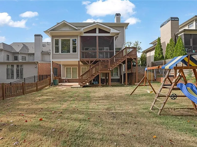 3245 Lynwood Dr — Photo 33