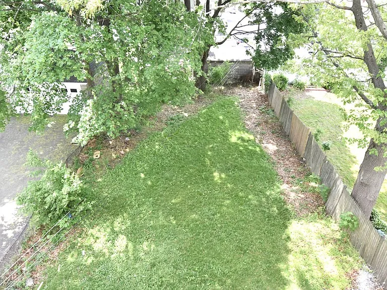 82 Fuller St #1 — Photo 23