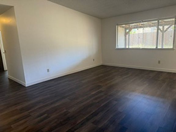 4th image of 509 Gregory Dr