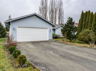 1109 S 21st Ct, Mount Vernon, WA 98274