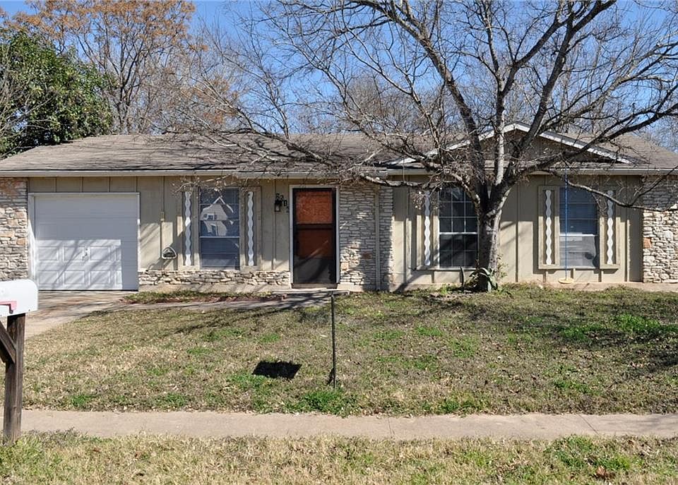 2516 Dove Springs Dr, Austin, TX 78744 | Zillow