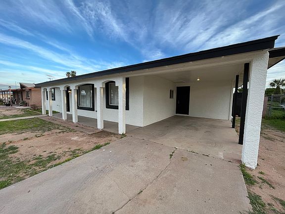 3rd image of 651 E Manor Dr