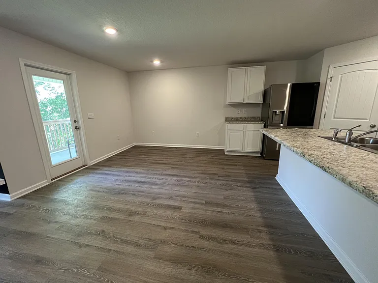3242 Chappelwood Dr — Photo 4