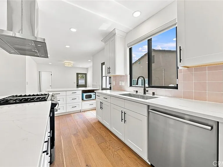 1338 Bruce Ave — Photo 13