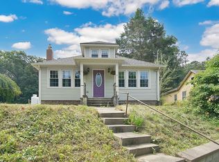 22 Manchonis Rd, Wilbraham, MA 01095