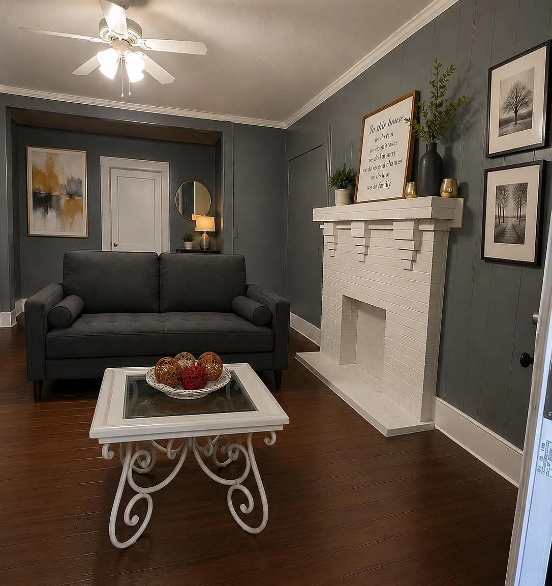 2 bed, 1.0 bath, 980 sqft, $1,317 — Photo 2