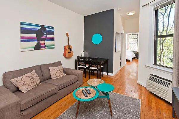 Rented by NOVO | media 27