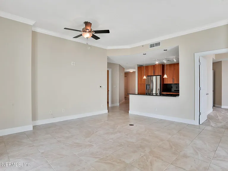 1431 Riverplace Blvd #1401 — Photo 31