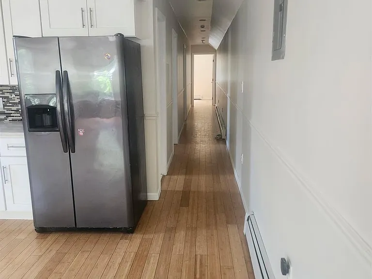14654 106th Ave #2 — Photo 3