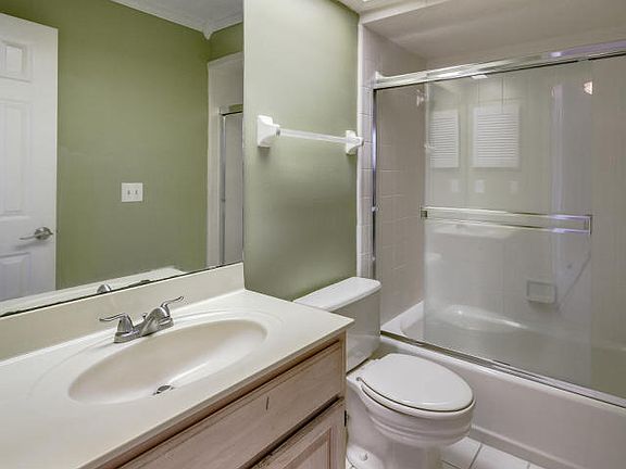 4th image of 3759 Constancia Dr