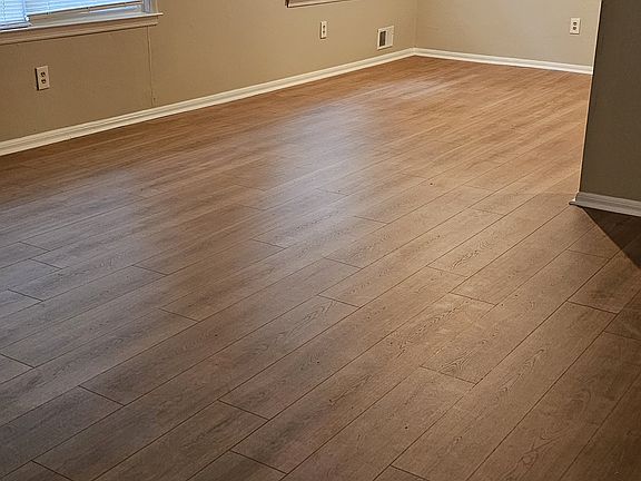 Dining room/Living Room