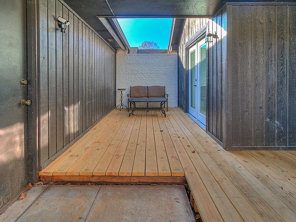 4th image of 3813 Ives Way