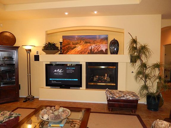 3rd image of 1115 N Laurel Glen Dr