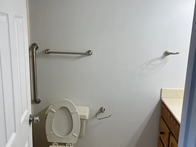 1000 Cody Dr — Photo 6