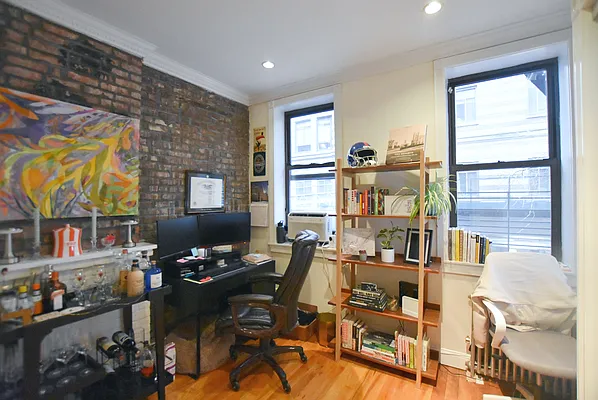 Rented by Compass | media 7