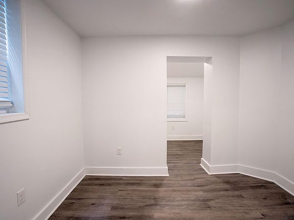 5th image of 2830 Rosehill St #17