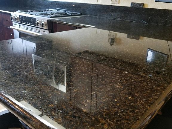 Granite Counters and Breakfast Bar