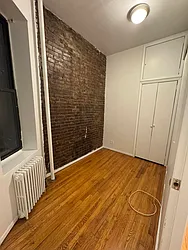 Rented by KNOCKKNOCK LLC