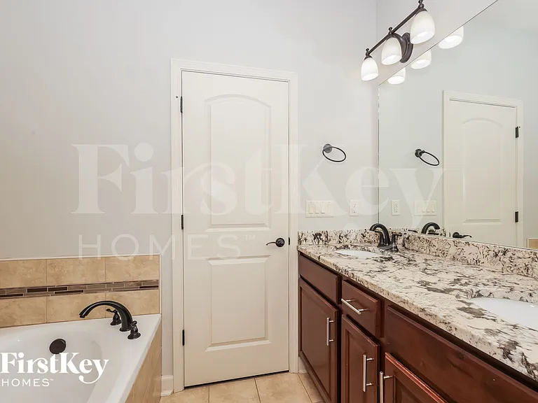 2535 Cason Ln — Photo 14