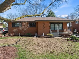 2840 Avondale Ave, Windsor, ON N9E 1X2