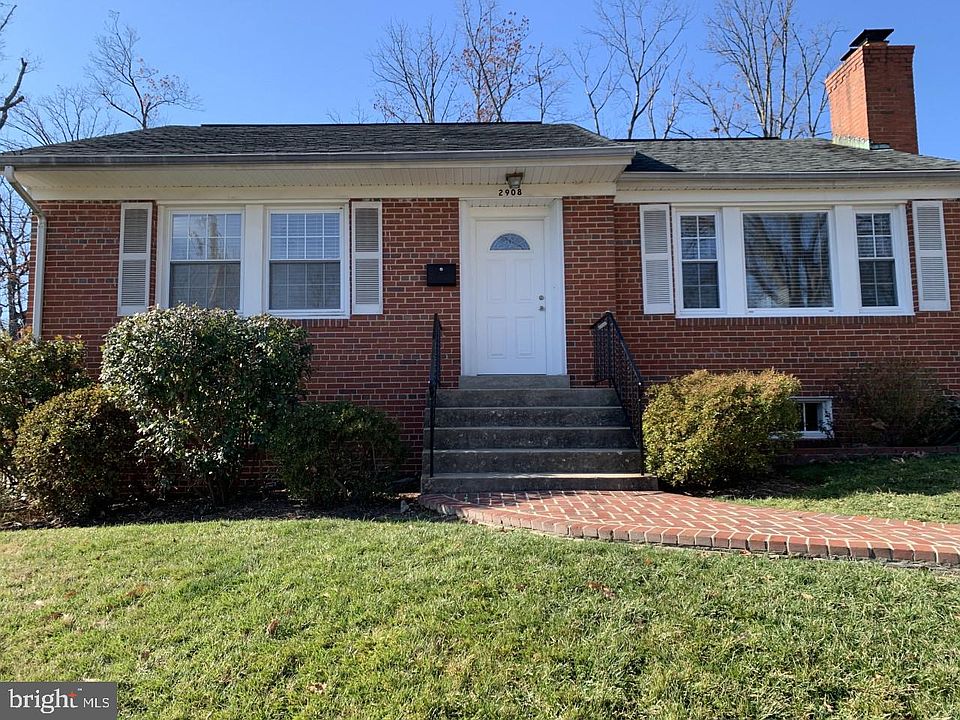 1st image of 2908 Edgehill Dr
