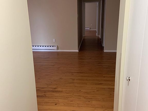 4th image of 2301 S 13th St Floor 2