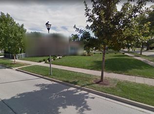 167 N Walnut St, Elmhurst, IL 60126