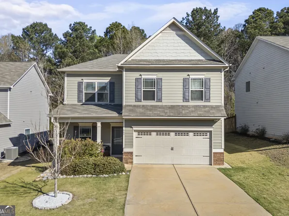 660 Country Ridge Dr, Hoschton, GA 30548